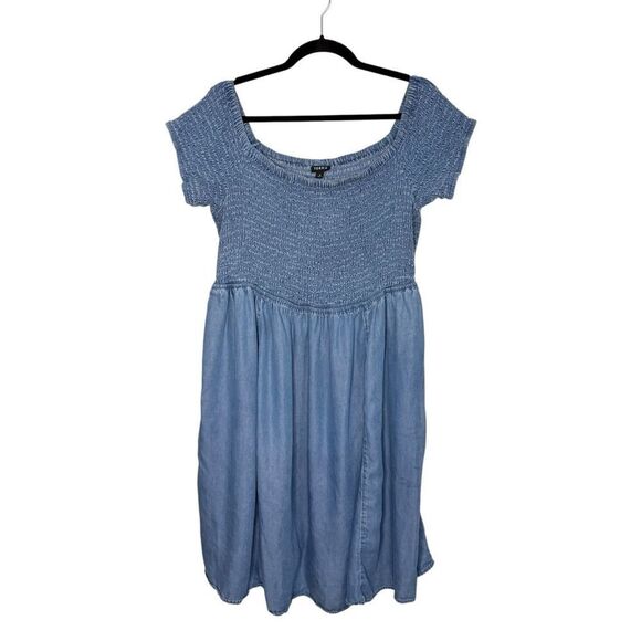 Torrid 3 Chambray Off Shoulder Smocked Skater Dress Blue Above Knee Pockets - Picture 4 of 8